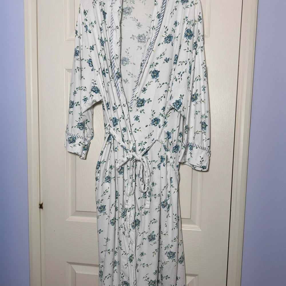 Victoria's Secret Floral Robe - White And Green - Gem